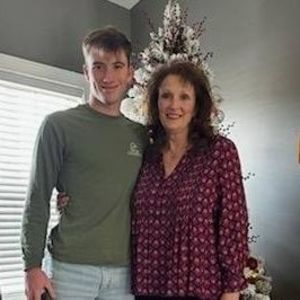 Meet your Posher, Lesa